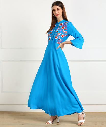 Embroidered Floral Tunic – Flowy Waist-Gathered Design