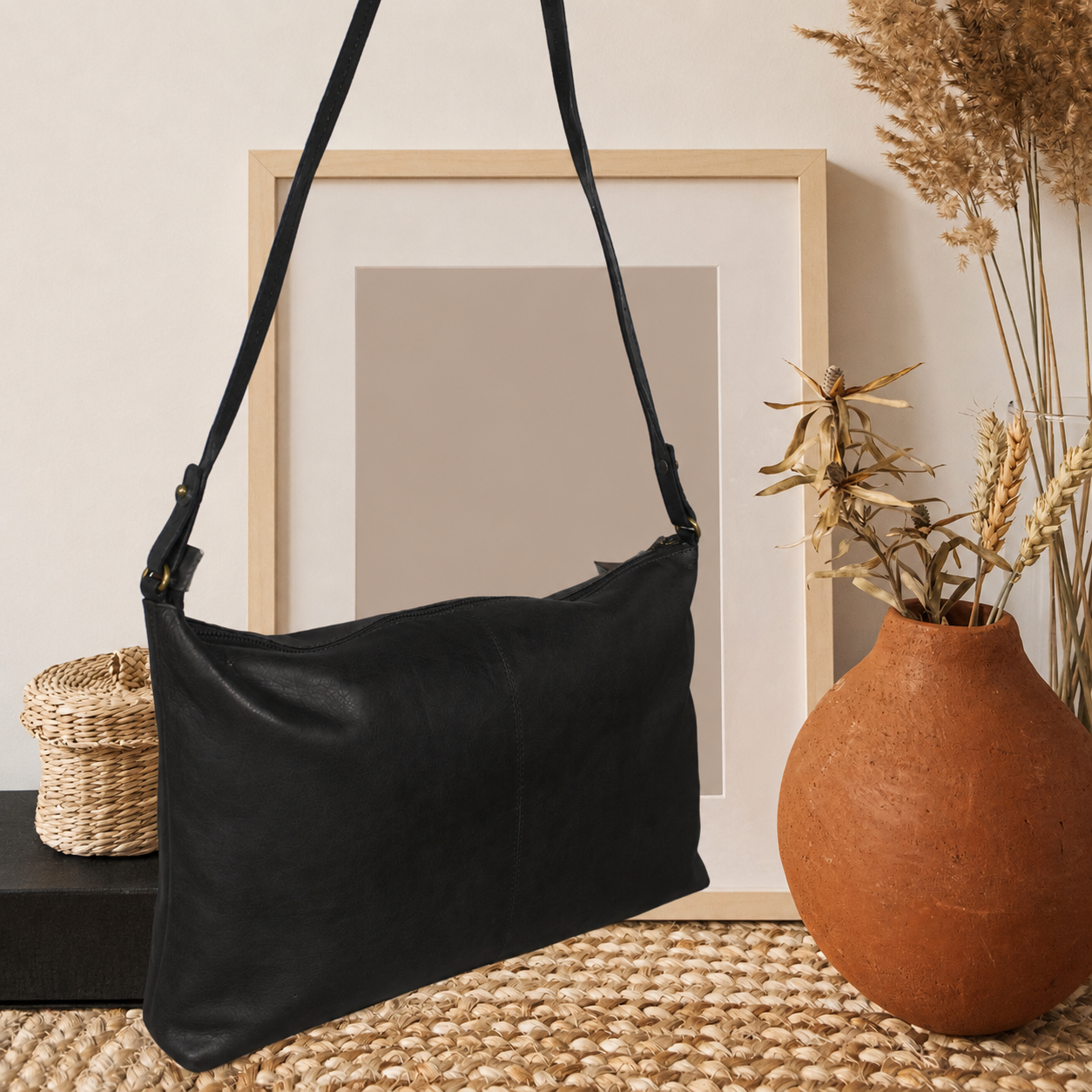 Women’s Tan Leather Crossbody Bag