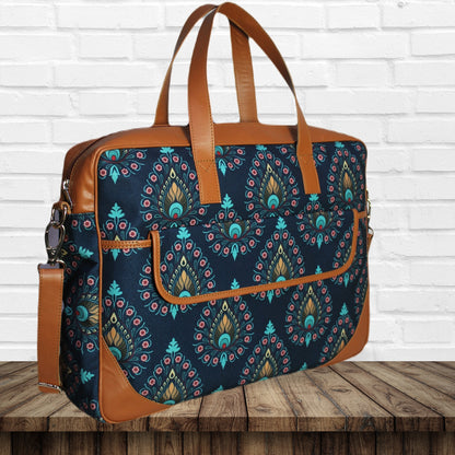 Peacock Feather Ogee Print Laptop Bag