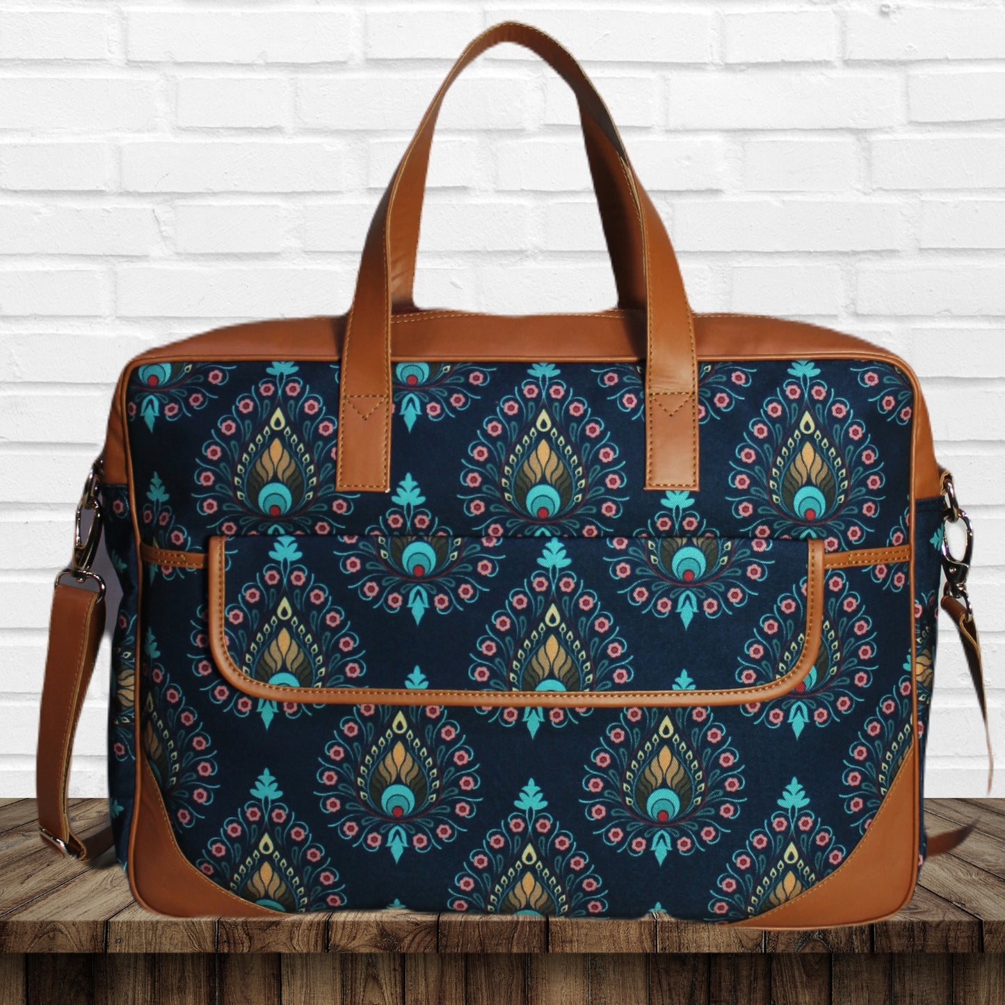 Peacock Feather Ogee Print Laptop Bag