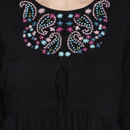 Embroidered Paisley Black Tunic – Chic & Timeless