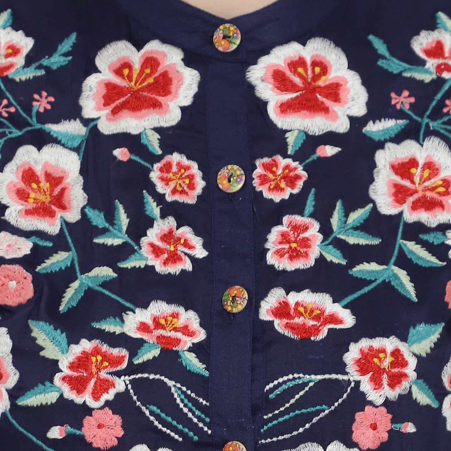 Embroidered Floral Tunic – Flowy Waist-Gathered Design