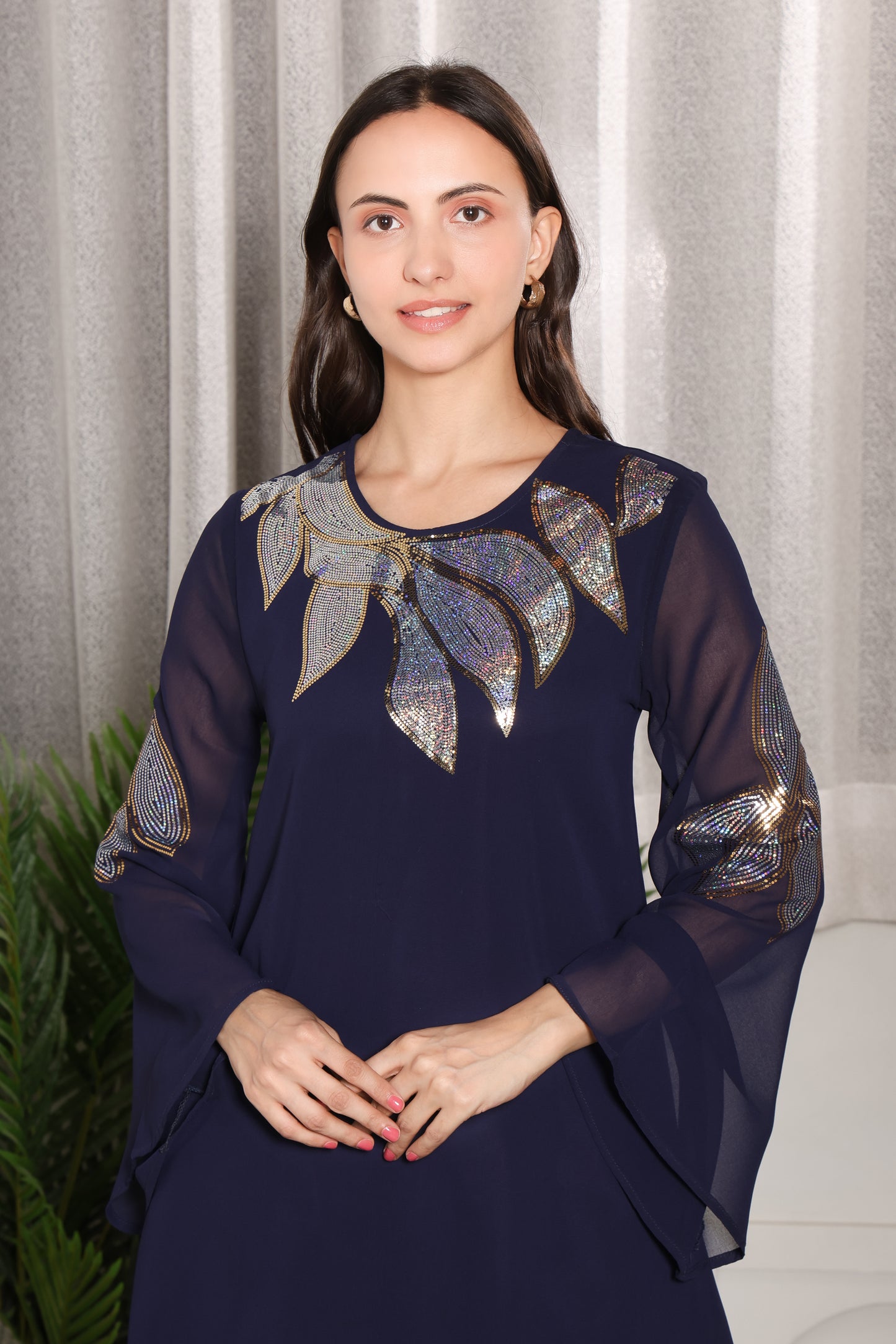 ✨ Women’s Sequins Embellished Top & Pant Set