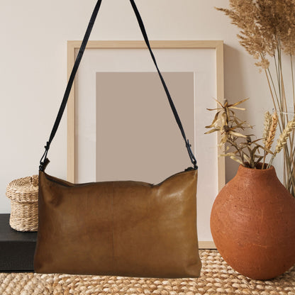 Women’s Tan Leather Crossbody Bag