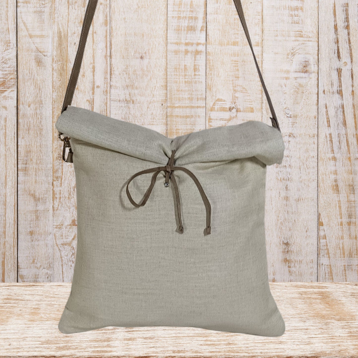 Classic Linen Tote Bag with Leather Straps