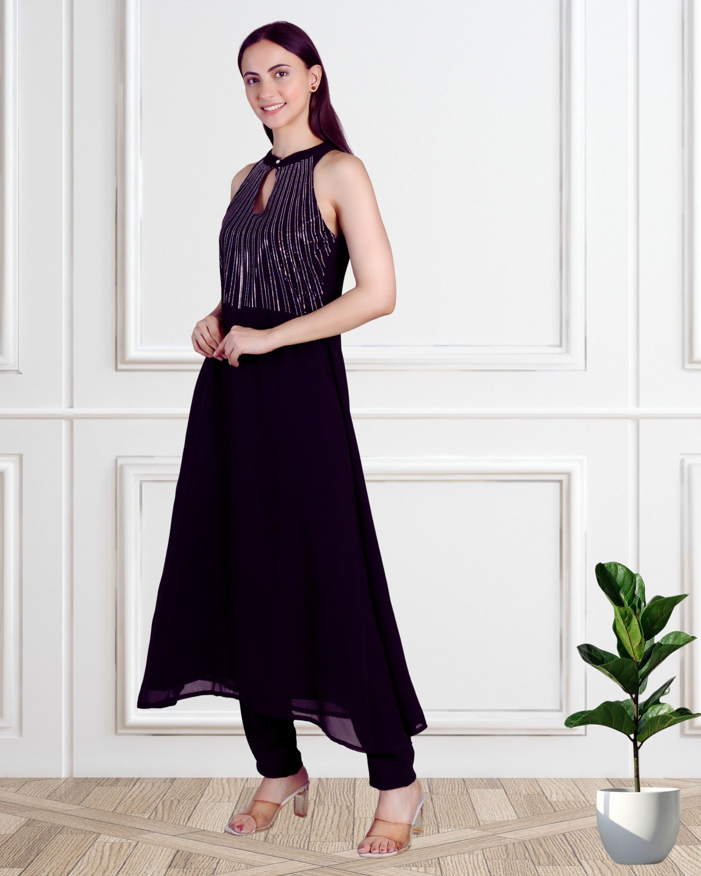 Elegant Sequins Embellished Tunic with Matching Pants for Women