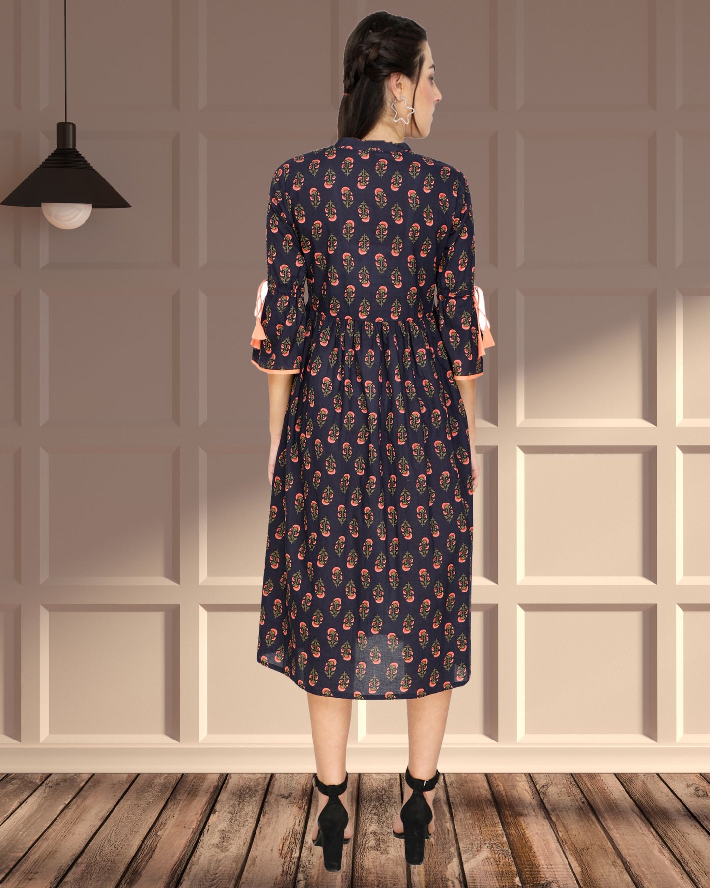 Floral Print Tunic with Chic Pleated Detail