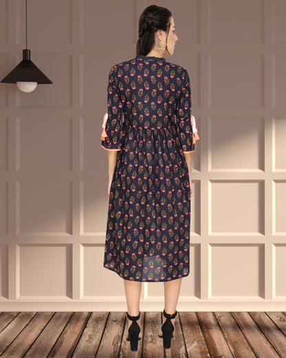 Floral Print Tunic with Chic Pleated Detail