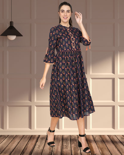 Floral Print Tunic with Chic Pleated Detail