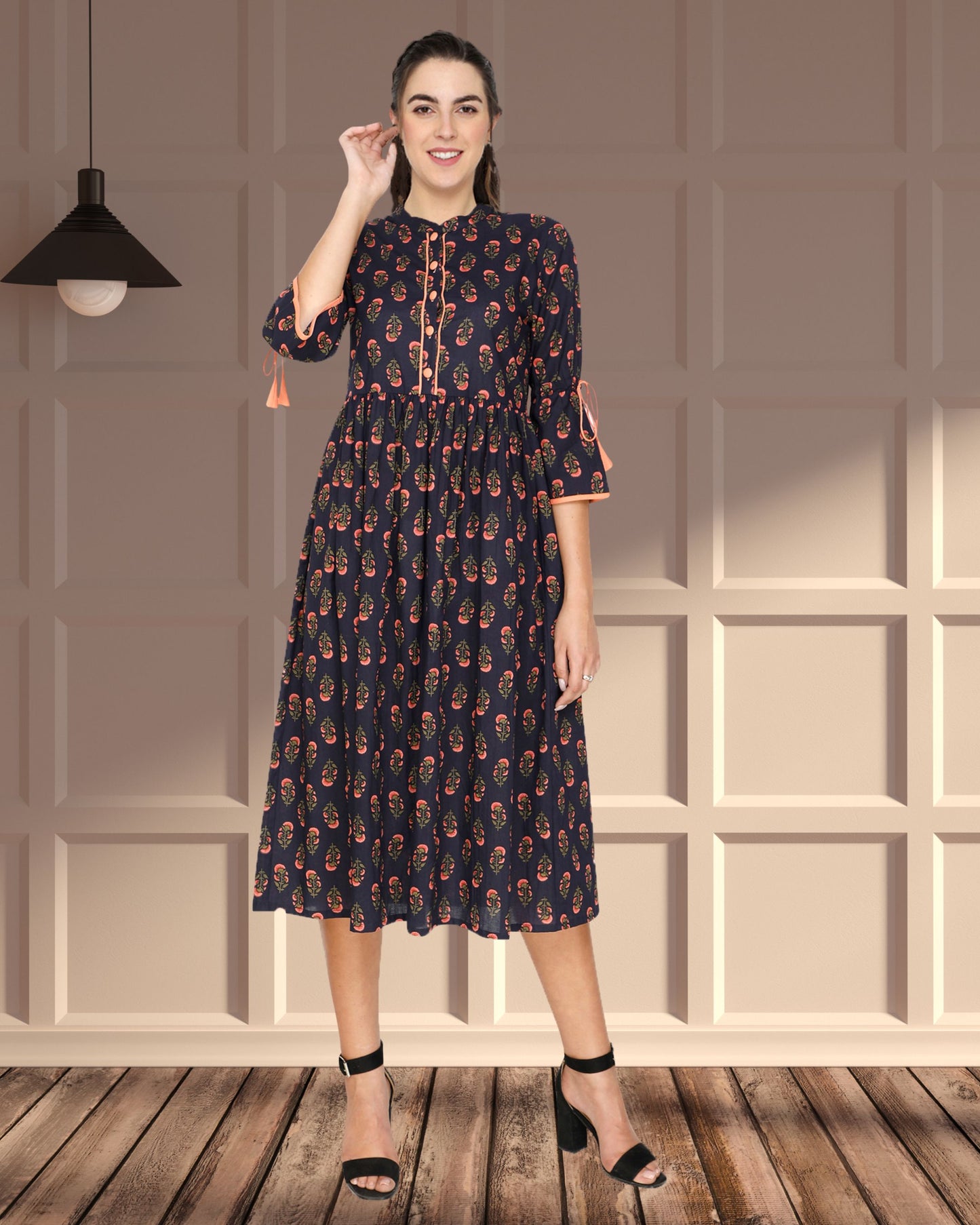 Floral Print Tunic with Chic Pleated Detail