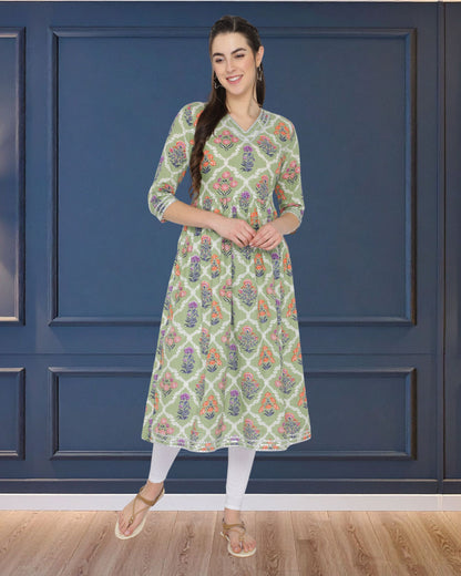 Pleated Floral Print Tunic for Effortless Style