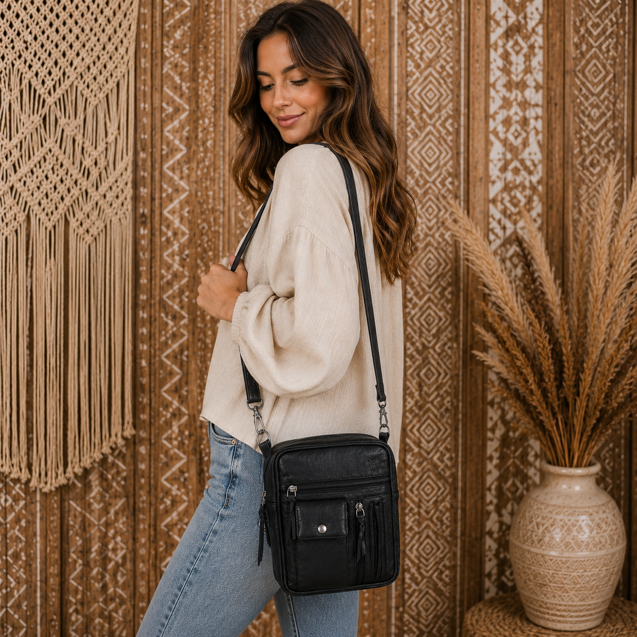 Black Crossbody Leather Bag with Adjustable Strap"